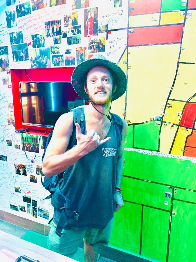 Red Lollipop Hostel Τσενάι Εξωτερικό φωτογραφία